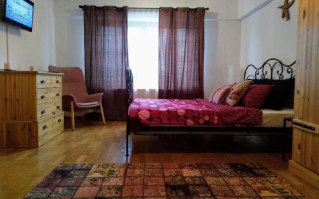 Silvia's Apartment