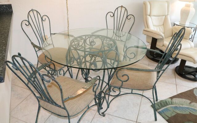 Jamaica Royale 079 - 2 Br Condo