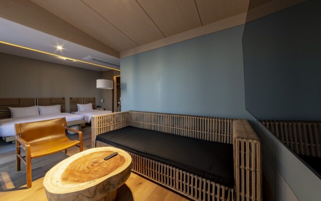 Haeundae Hound Signature Hotel