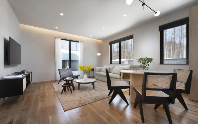 The Pavilions Awayuki by H2 Life