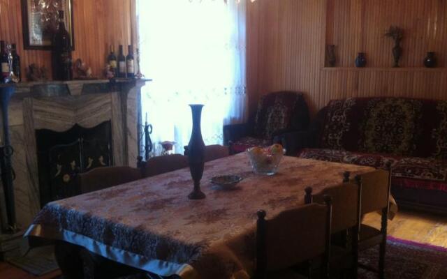 Guesthouse on Levan II Dadiani Street