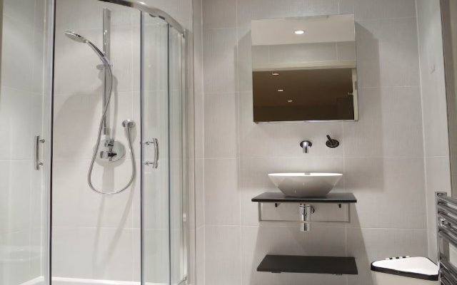 Caledonian Road Apartments