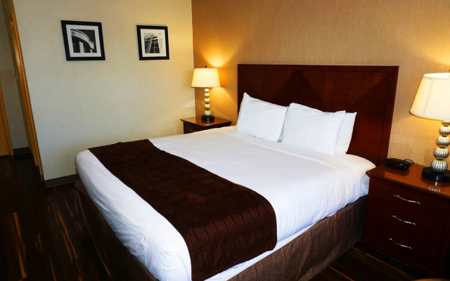 The Floral Park Motor Lodge