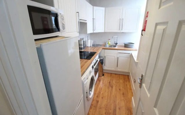 Sea View Apartment Burlington