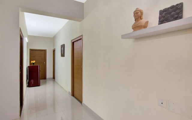 OYO 20008 SilverKey Madhapur