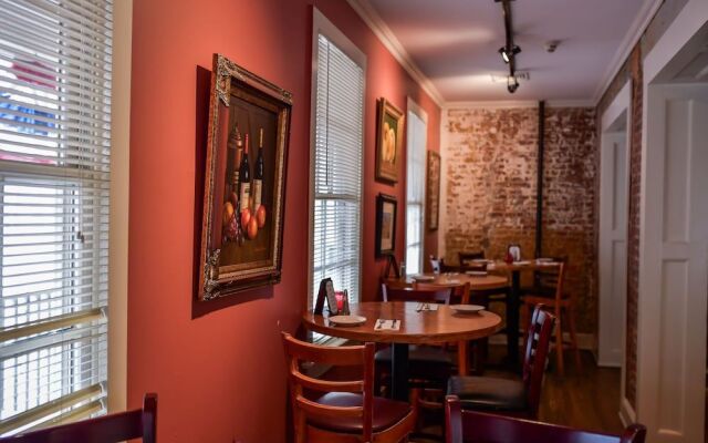 The Chester Publick House Restaurant and Inn