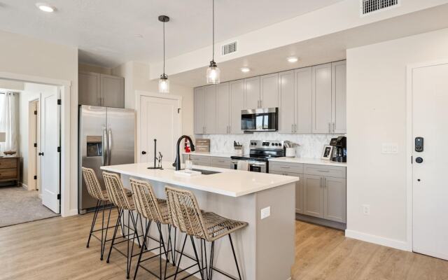 Hummingbird Retreat 2 Bedroom Condo