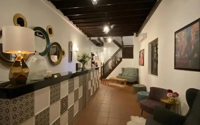 D'Nice Heritage House