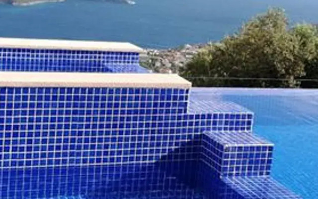Villa Kubra