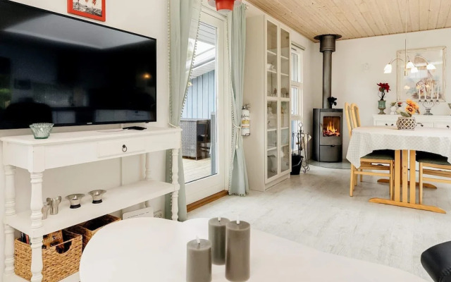 6 Person Holiday Home in Rodby