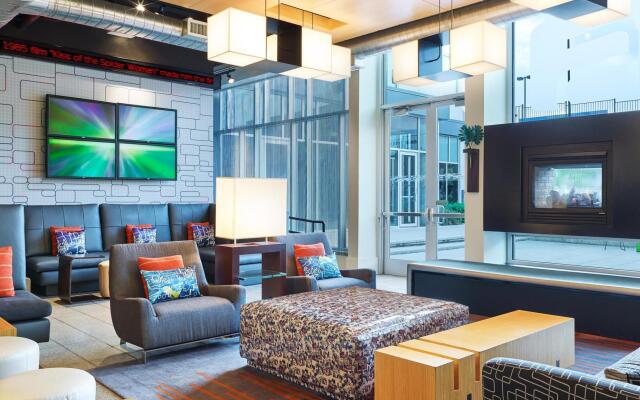 Aloft Frisco