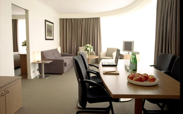 Mercure Sydney Parramatta