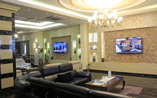 Boulevard Palace Hotel