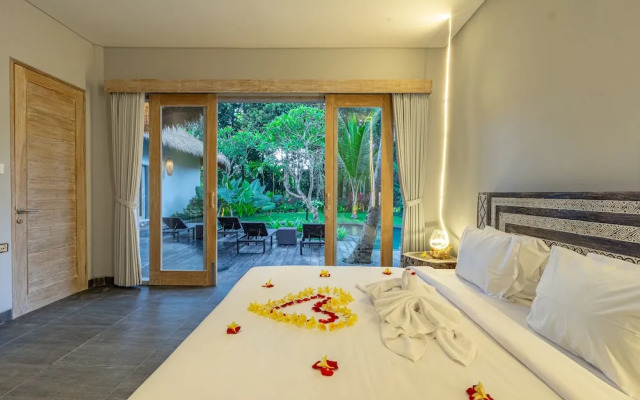 Brand new Luxury 3BR villa Ethnic Ubud 1