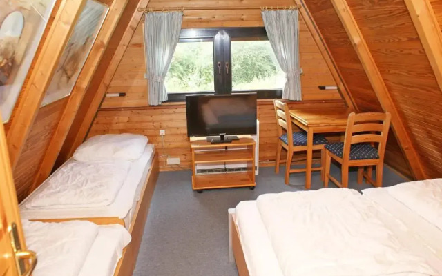 Zeltdachhaus _ 2 x TV _ ruhige Lag