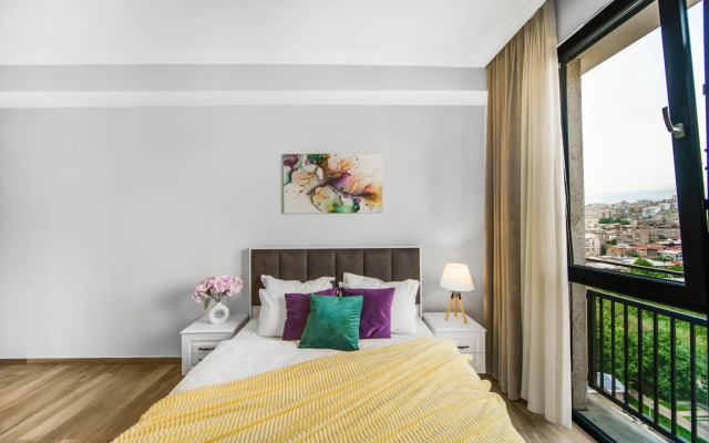 Stay Inn on Eznik Kokhbatsi Street 16