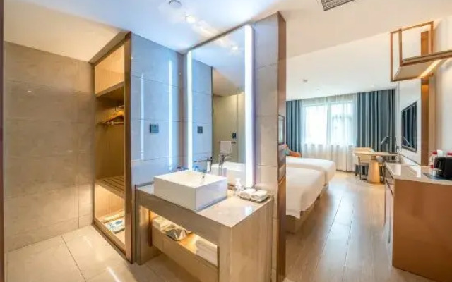 CHAMJOY HOTEL(Jiangshan Hushan Park)