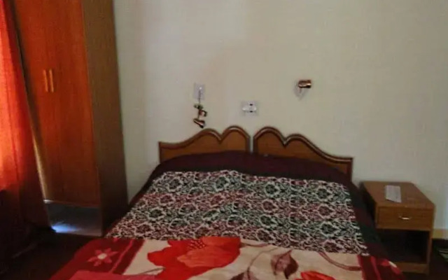 TIH Royal Heritage Resort