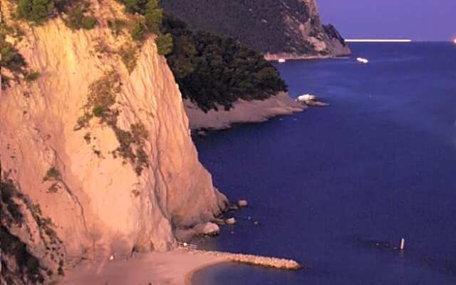 Affittacamere Caletta del Conero