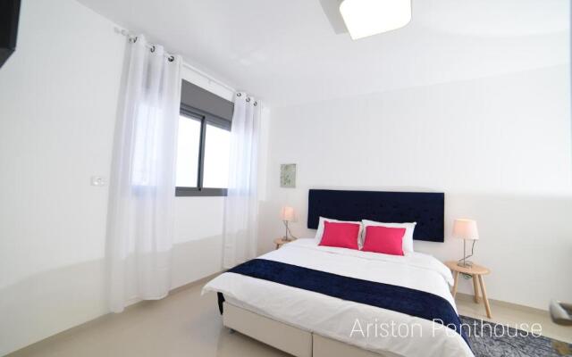 Nino Sky Penthouse