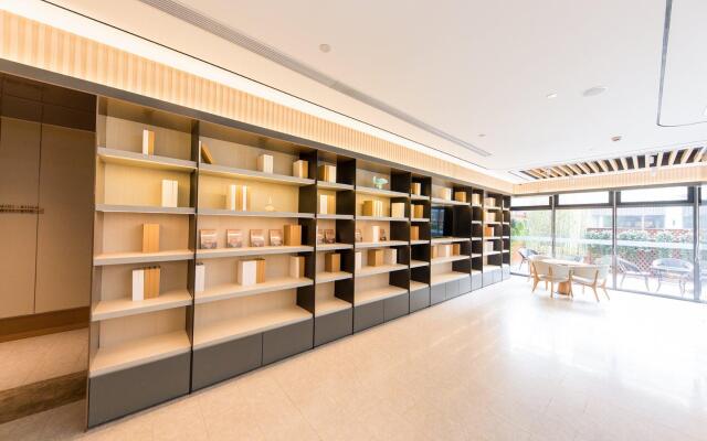 Ji Hotel(Shanghai Hongqiao Hongjing Road)