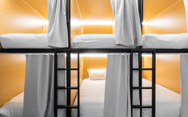 Parc Avenue Hostel