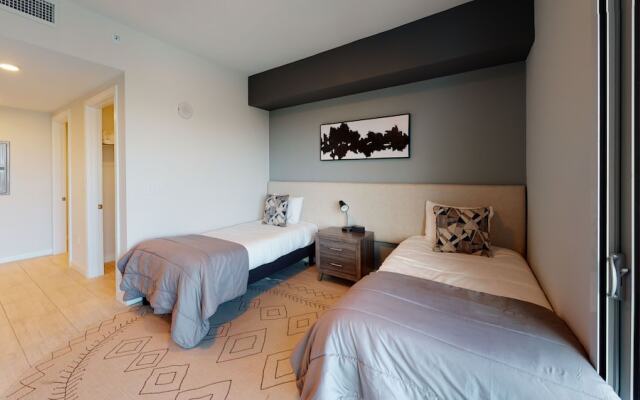 Design District Bay View Cielo Stays