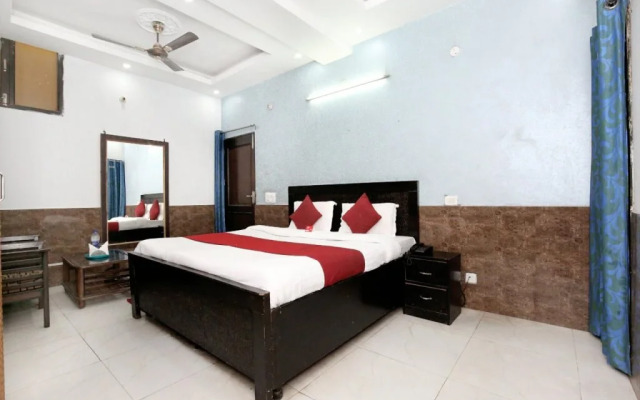 Hotel Oberoi By OYO Rooms