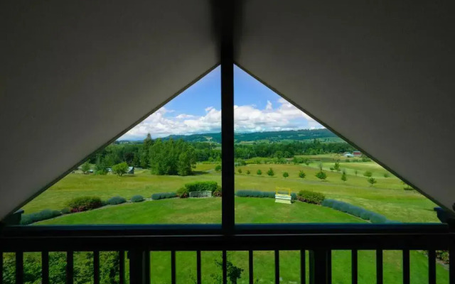 The Setting Inn Willamette Valley