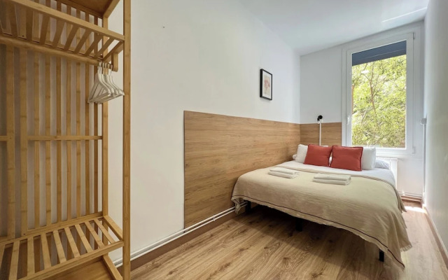 Stay U-nique Apartments Urgell