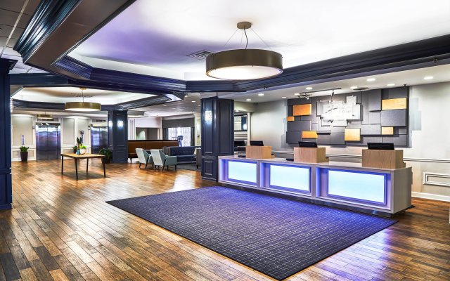 Holiday Inn Express Nashville Downtown - Broadway by IHG