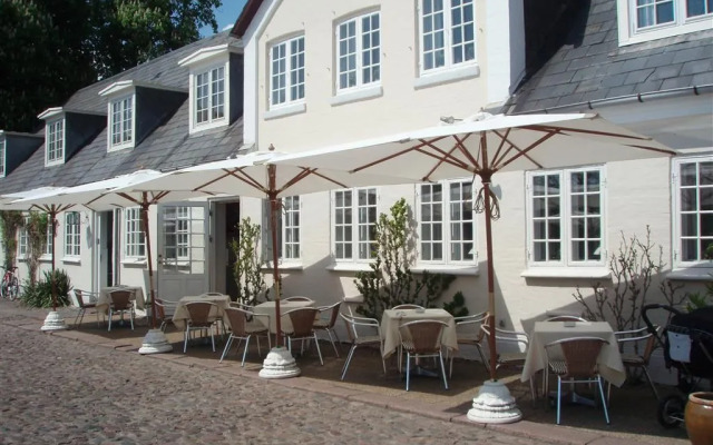Hotel Knudsens Gaard