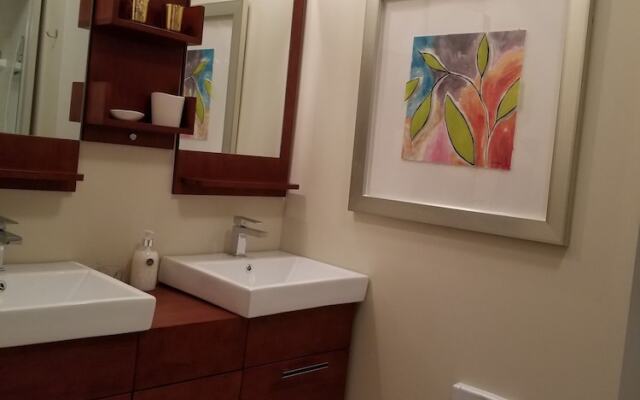 Condo Vélo-Golf-Ski Montagne Bromont - NAVETTE INCLUSE EN HIVER!