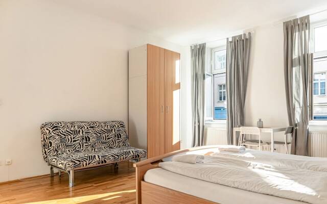 CoLiving 3BR shared Apt. Belvedere