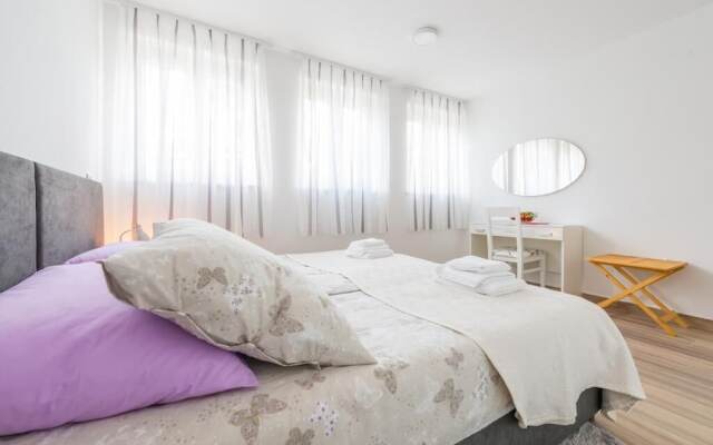 Apartment Luce Royal