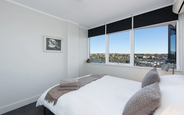 Stunning Ocean View Apartment H324