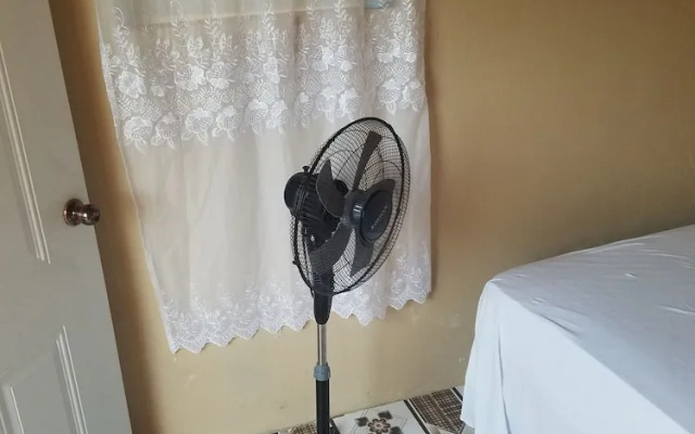 The Cozy Family Inn Guesthouse