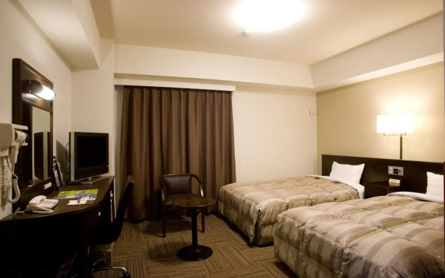 Hotel Route - Inn Hofu Ekimae