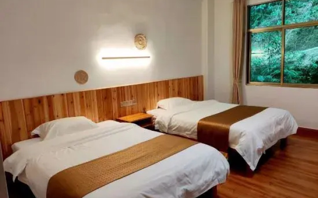 ZhunYunYaJu homestay