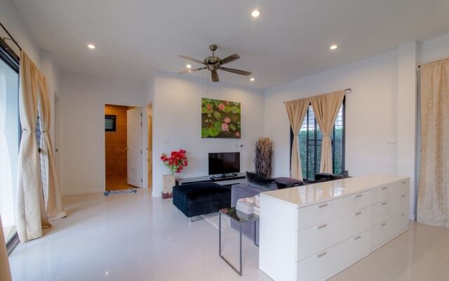 Great Green B Pool Villa