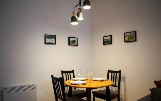 Authentic Homely 1 Bedroom Apartment on the Royal Mile