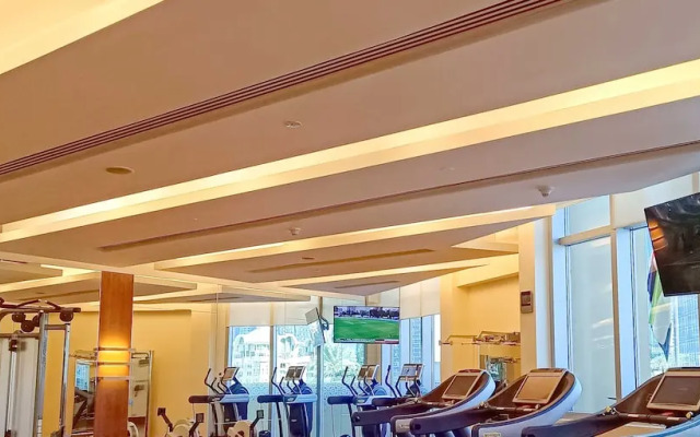 LUX  The EMAAR Fashion Avenue Studio 2