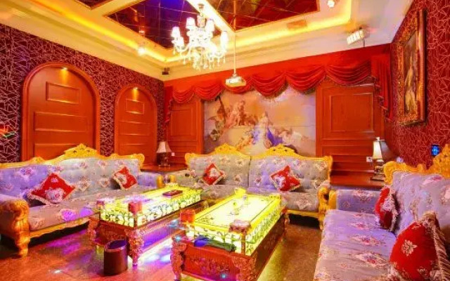Star Hotel
