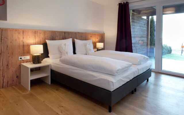 Modern Apartment Near Lake in Zell Em See