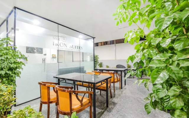 Fabhotel Ssr Ikon Suites