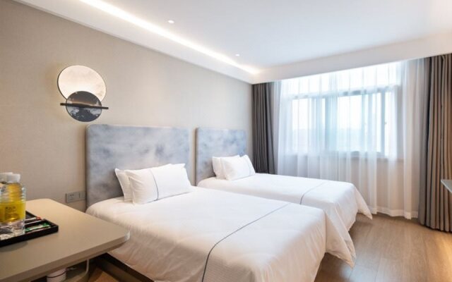 Magnotel Hotel (Yixing City Government Forest Park Store)