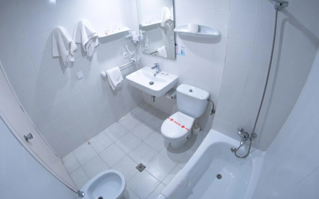 Hotel Club Cala Romani
