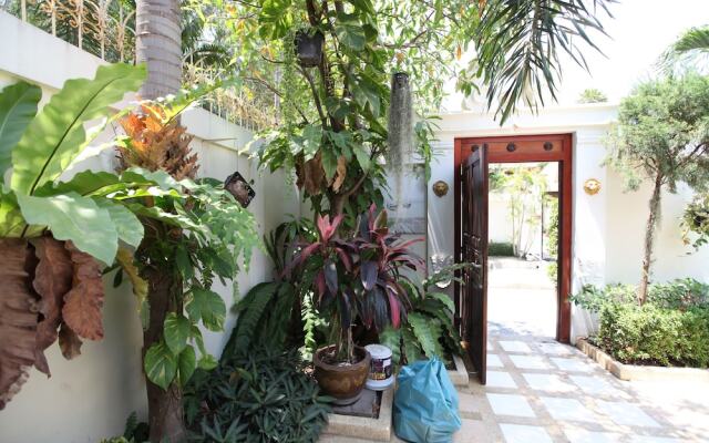 Majestic Residence Pattaya by 38