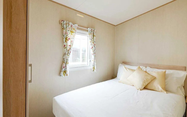 Mersea Island Holiday Park