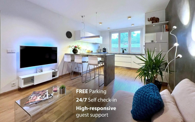 Jana's apartment, free parking